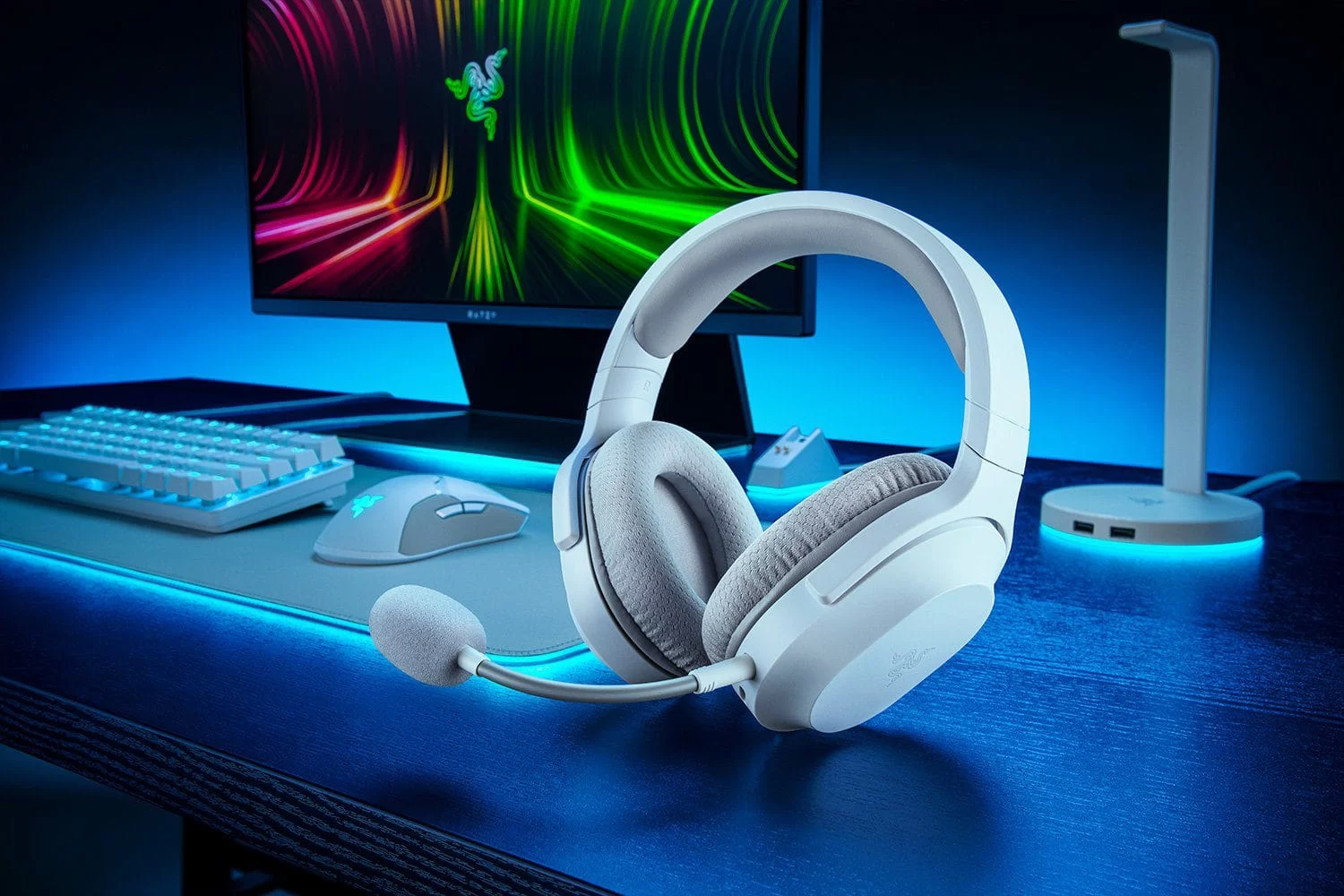 Razer Barracuda X Mercury White product 2 TTD 1