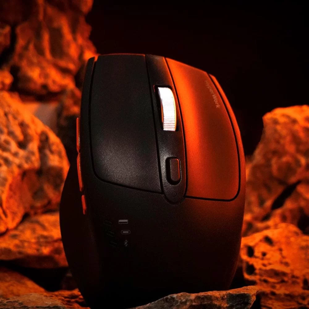 HyperWork Silentium Mattle Black Wireless Ergonomic Silent Mouse - Bluetooth 5.1, Wireless 2.4G, silent switch, pin 300H 3 HyperWork Silentium Mattle Black Wireless Ergonomic Silent Mouse - Bluetooth 5.1, Wireless 2.4G, silent switch, pin 300H - Ảnh 3