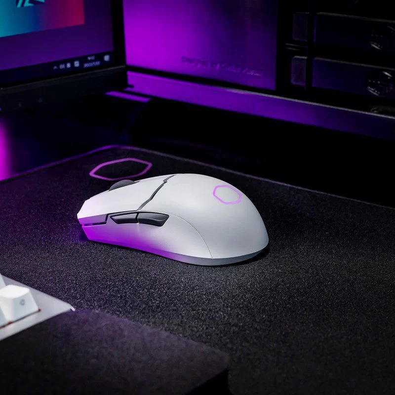 Cooler Master MM712 Lightweight Wireless White Gaming Mouse - 59g, 19000 dpi, RGB, PixArt Optical Sensor, Pure PTFE Mouse Feet 13 Cooler Master MM712 Lightweight Wireless White Gaming Mouse - 59g, 19000 dpi, RGB, PixArt Optical Sensor, Pure PTFE Mouse Feet - Ảnh 13
