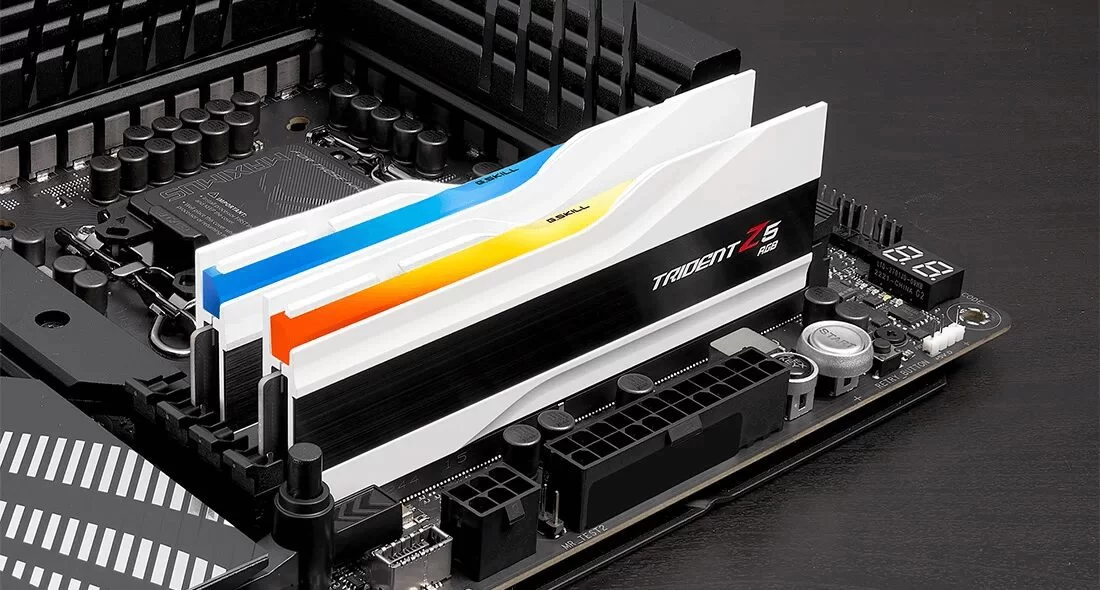G.Skill Trident Z5 RGB White 48GB (2x24GB) Memory Kit - Intel XMP, 7200MHz CL46 (F5-7200J3646F24GX2-TZ5RW) 7 G.Skill Trident Z5 RGB White 48GB (2x24GB) Memory Kit - Intel XMP, 7200MHz CL46 (F5-7200J3646F24GX2-TZ5RW) - Ảnh 7