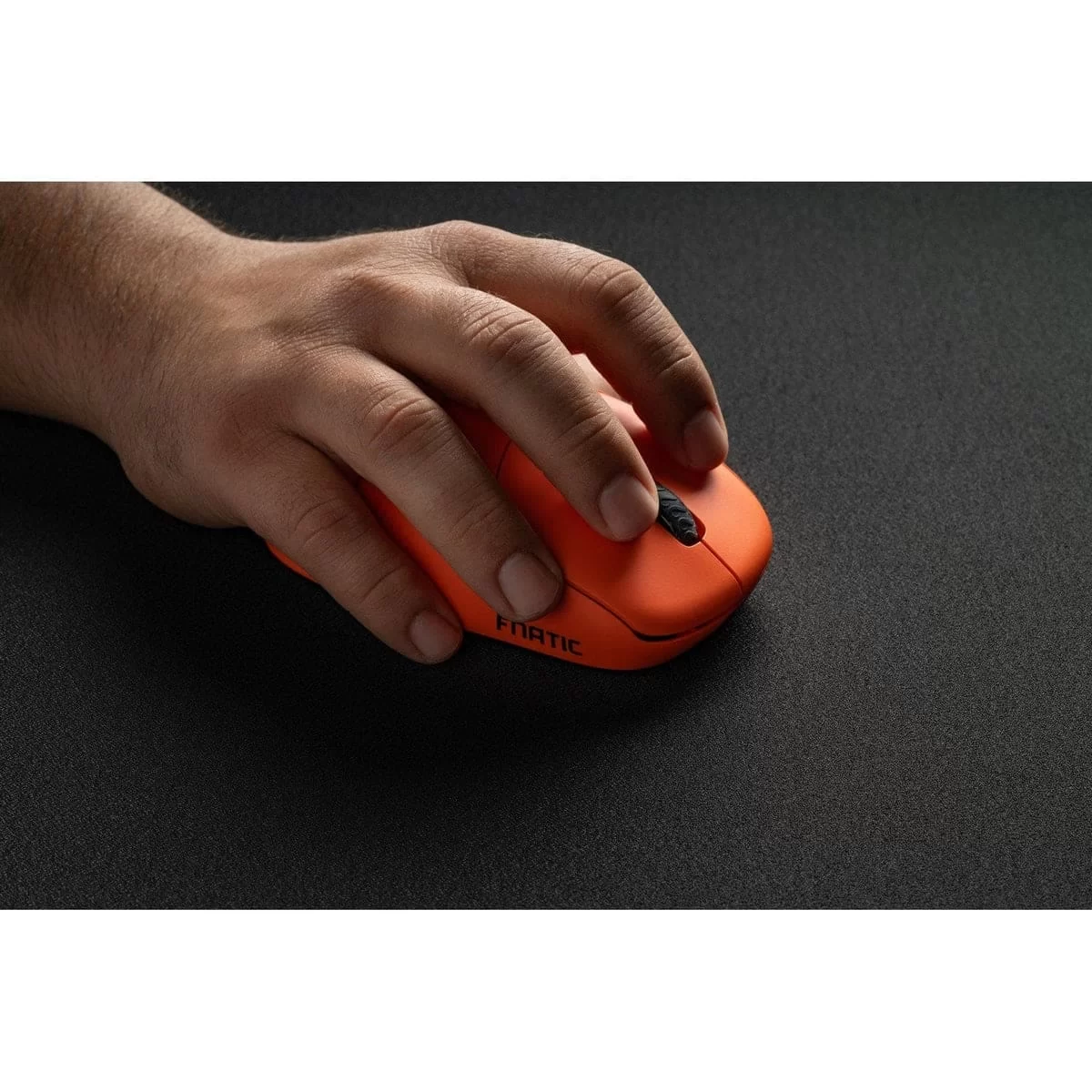 Lamzu Fnatic Gear x Lamzu Thorn 4K Special Edition Wireless Gaming Mouse - 52g, Wireless 4KHz. Chip MCUNordic 52840, Pixart 3395 (Đi kèm dongle 8KHz) 12 Lamzu Fnatic Gear x Lamzu Thorn 4K Special Edition Wireless Gaming Mouse - 52g, Wireless 4KHz. Chip MCUNordic 52840, Pixart 3395 (Đi kèm dongle 8KHz) - Ảnh 12
