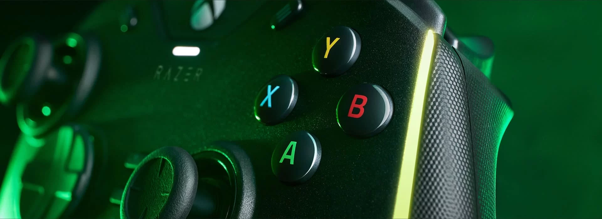 razer wolverine v2 chroma action button
