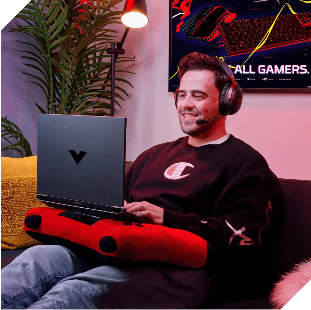 HyperX Cloud III Wireless page pc 3