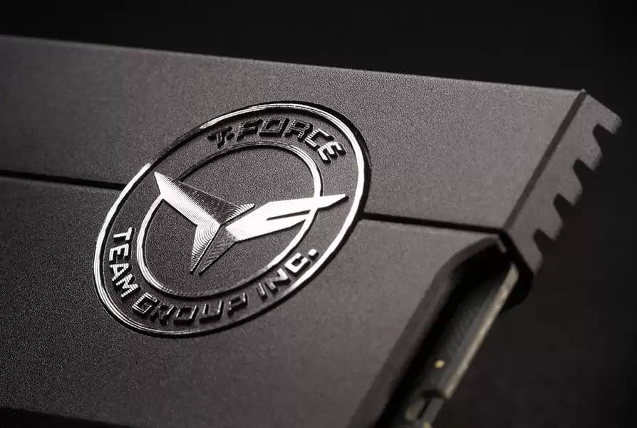 TEAMGROUP T Force Xtreem DDR5 Black page mobile 1