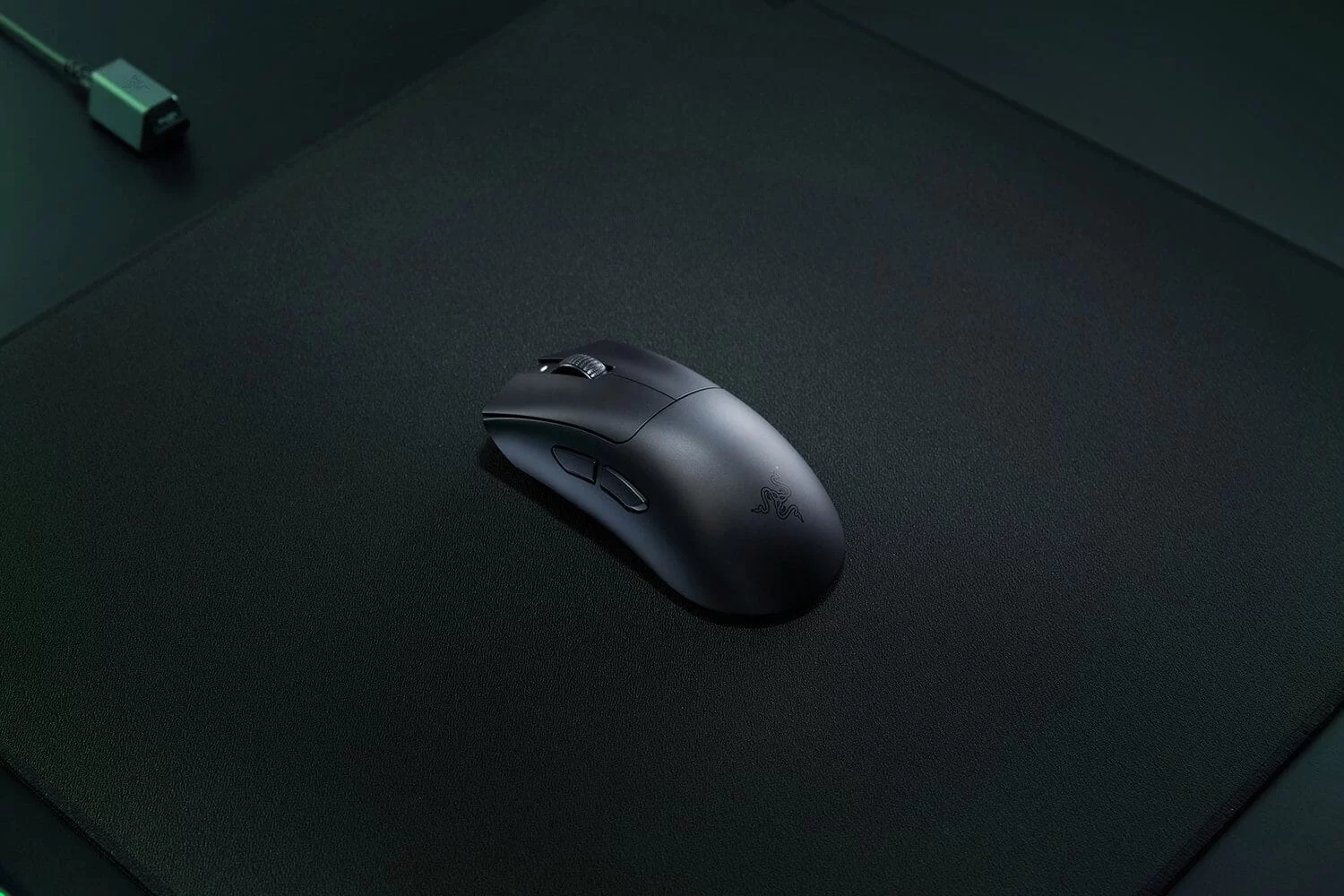 Razer DeathAdder V3 HyperSpeed slide 1