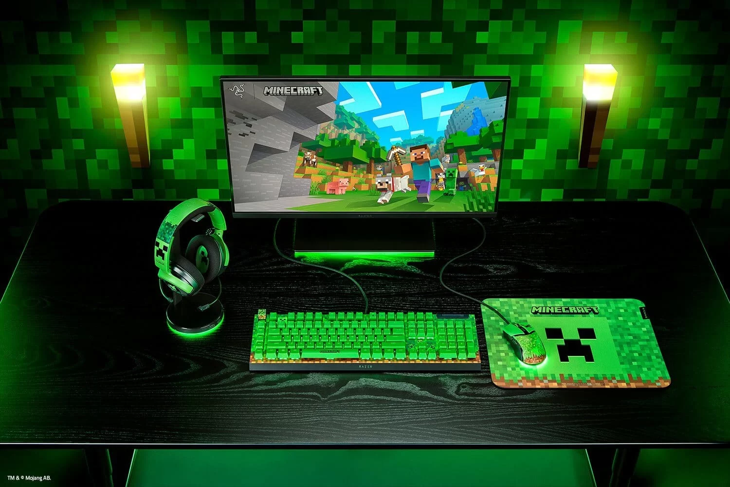 Razer BlackWidow V4 X Minecraft Edition slide 2