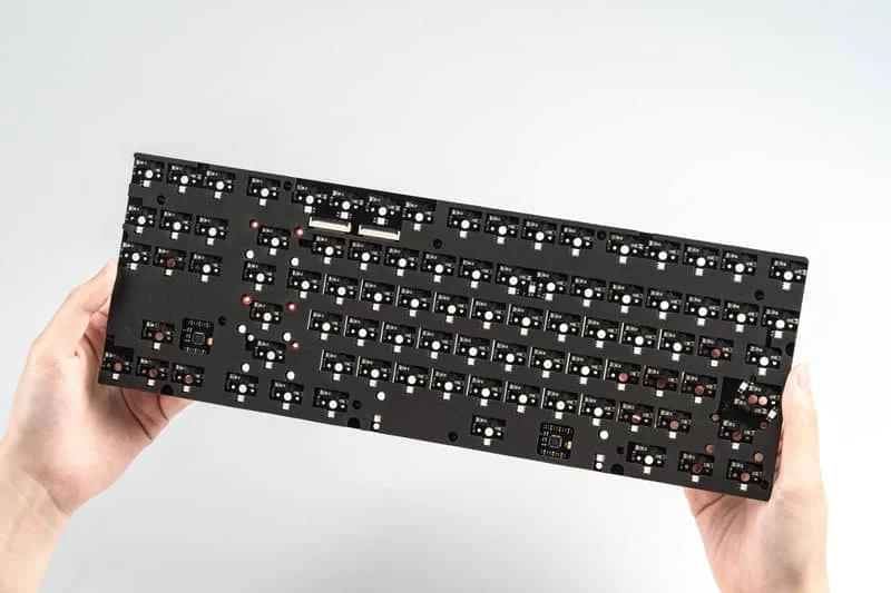 neon 80 inside 5