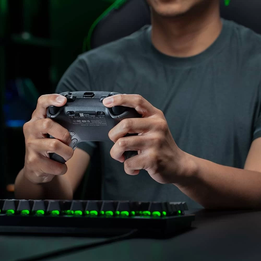 Razer Wolverine V3 Pro 8K Wireless Esports Controller PC 4 Razer Wolverine V3 Pro 8K Wireless Esports Controller PC - Ảnh 4