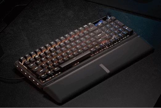 VanguardPro96 form factor